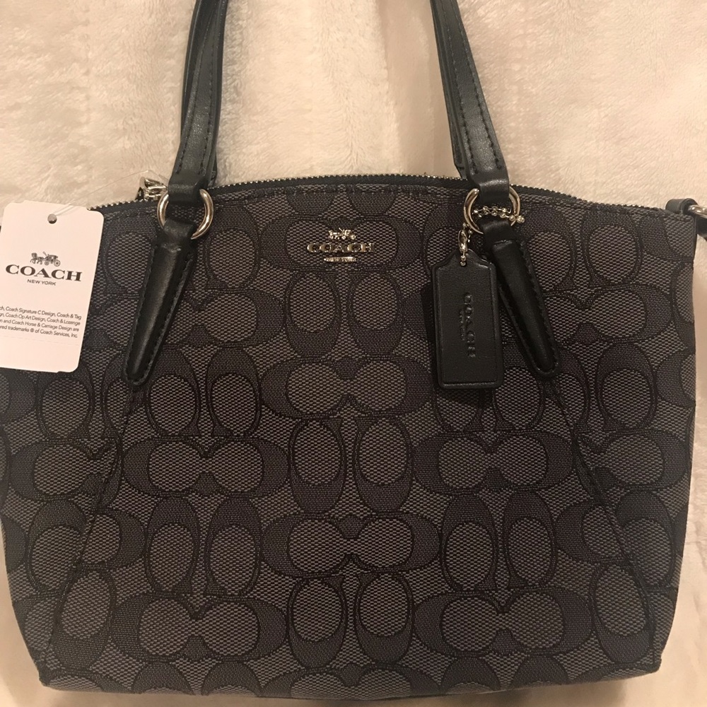 Coach Kelsey signature bag